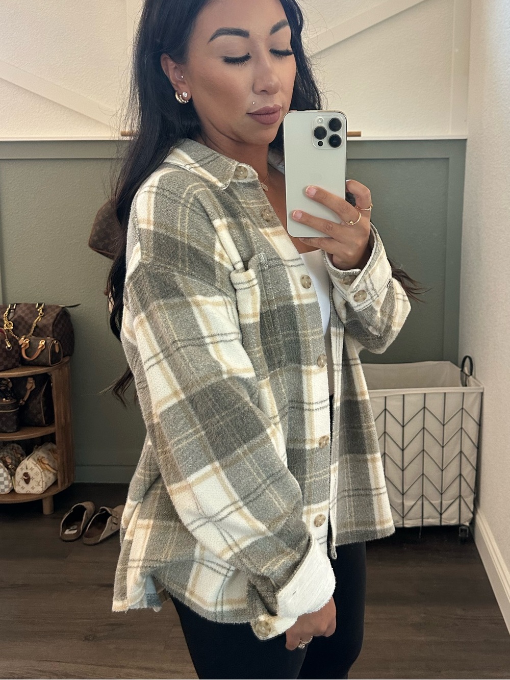 American Eagle Relaxed Plaid Button-Down Shirt Jacket - Cream & Olive